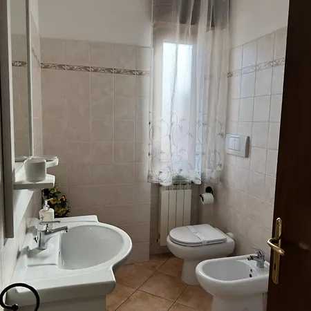 La Casaccia بيت ضيافة