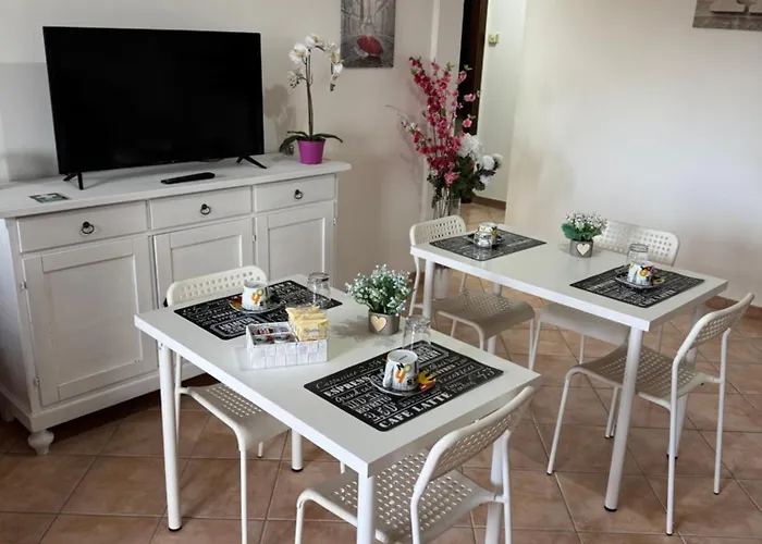 بيت ضيافة La Casaccia فيوميتشينو